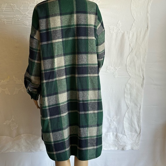 Green Plaid Button-Up Shirt Dress, Checkered Pattern,Streetwear, Relaxed Fit - Picture 8 of 10